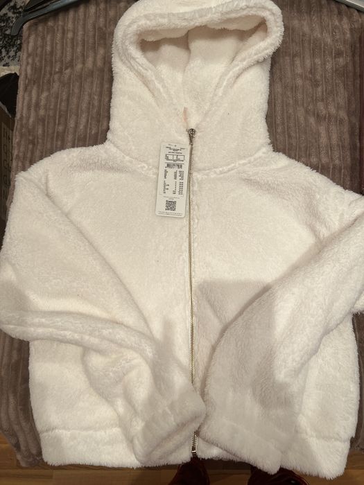 Тепла жіноча кофта