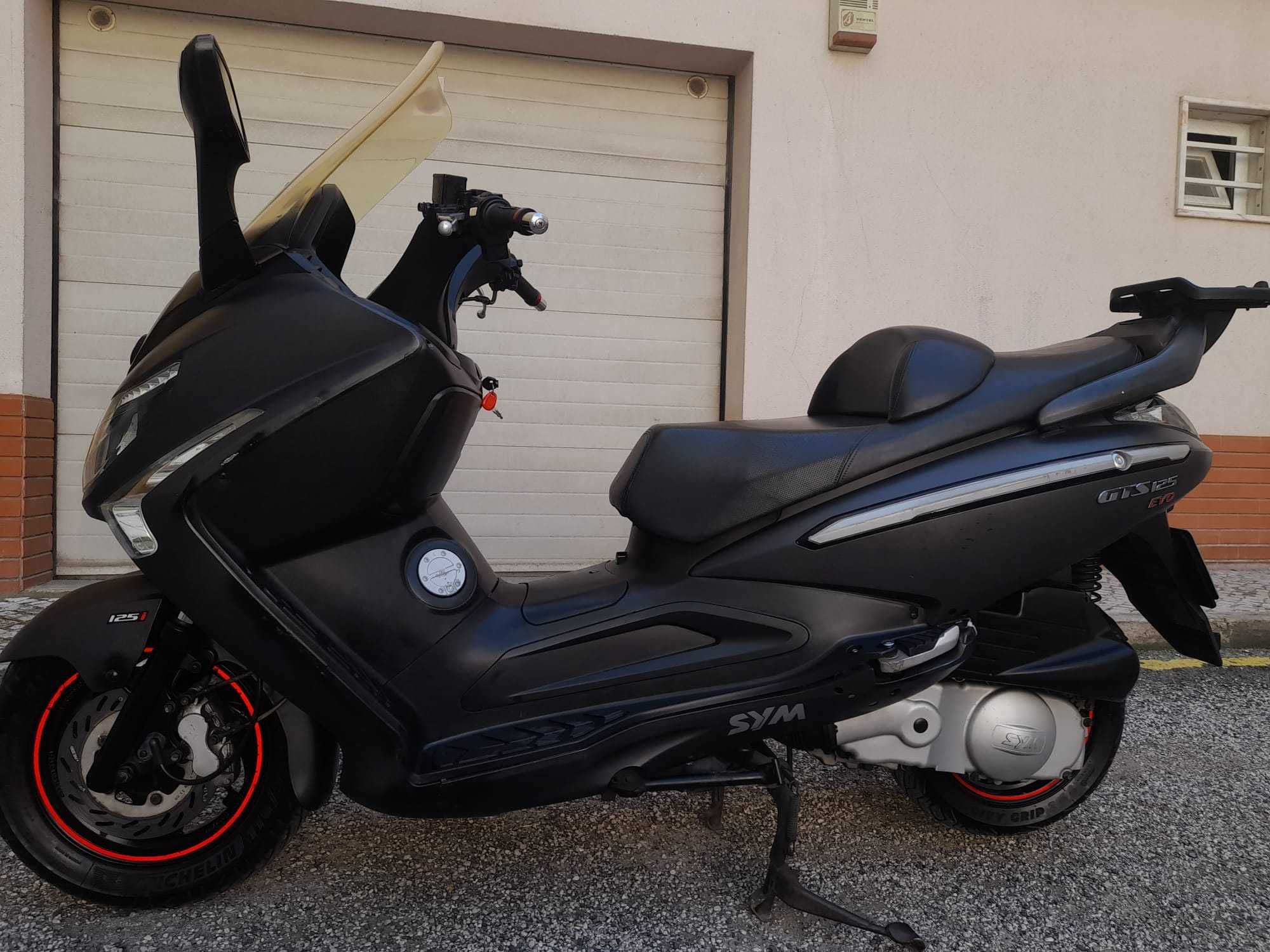 Sym 125i evo impecavel