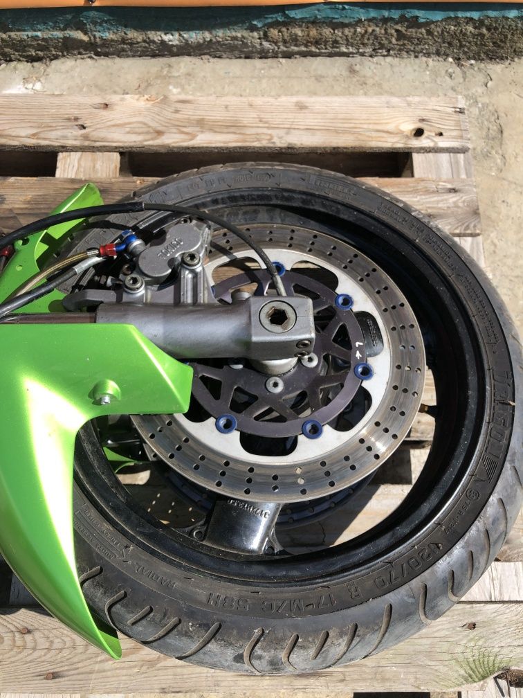 Вилка в сборе Kawasaki ninja zx9r колесо перья траверсы крыло