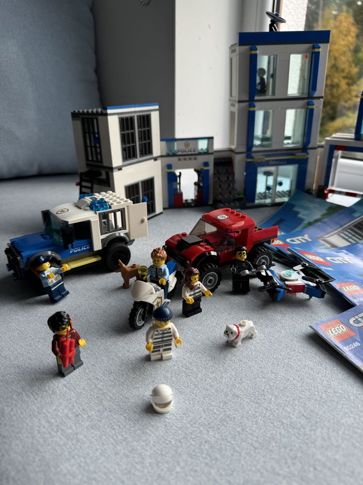 Klocki LEGO City Posterunek policji 60246