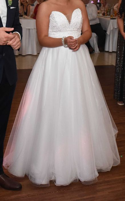 Suknia Ślubna Balowa oryginalne zdobienia Swarovski