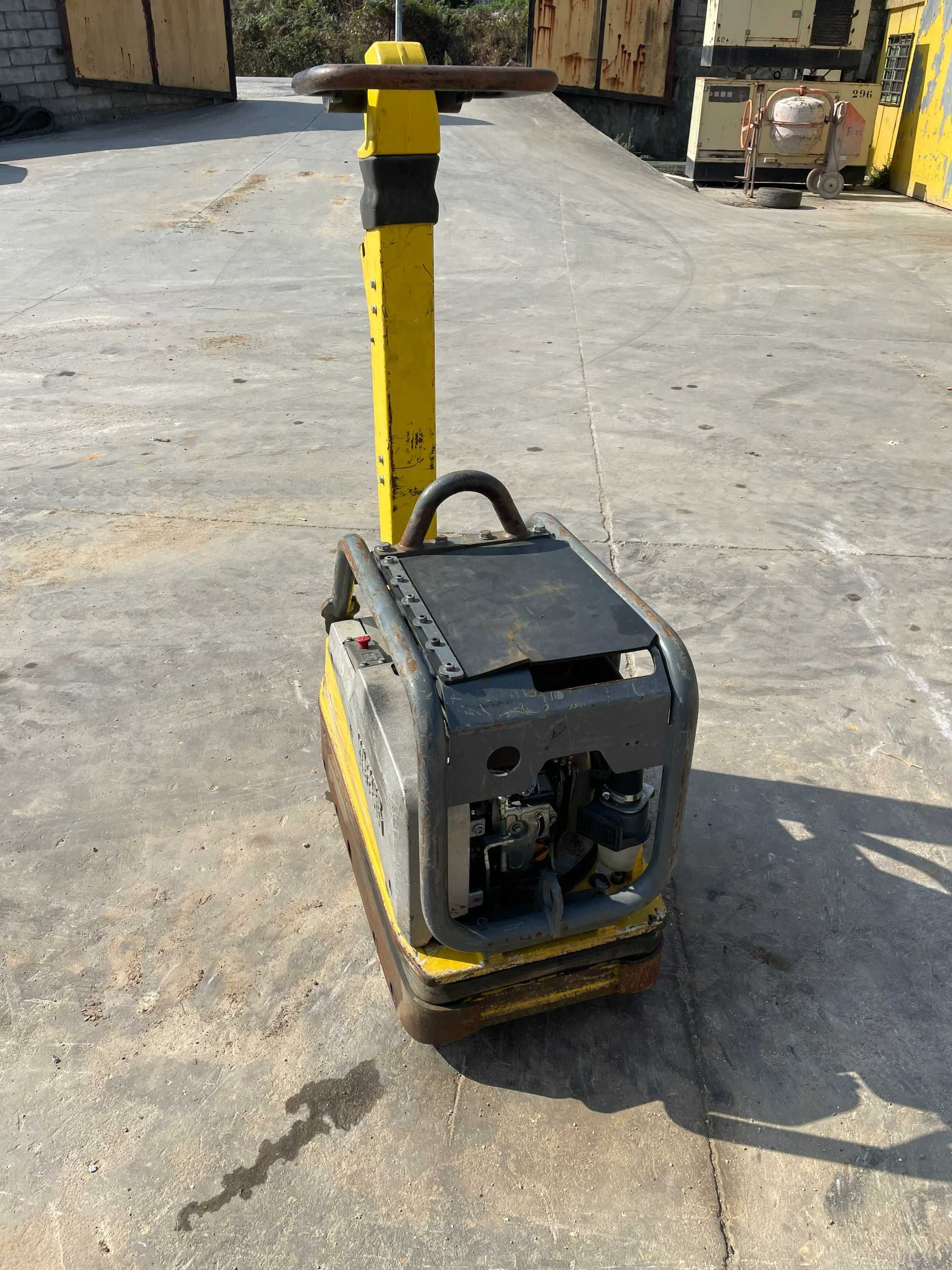 Placa compactadora Wacker Neuson DPU4045