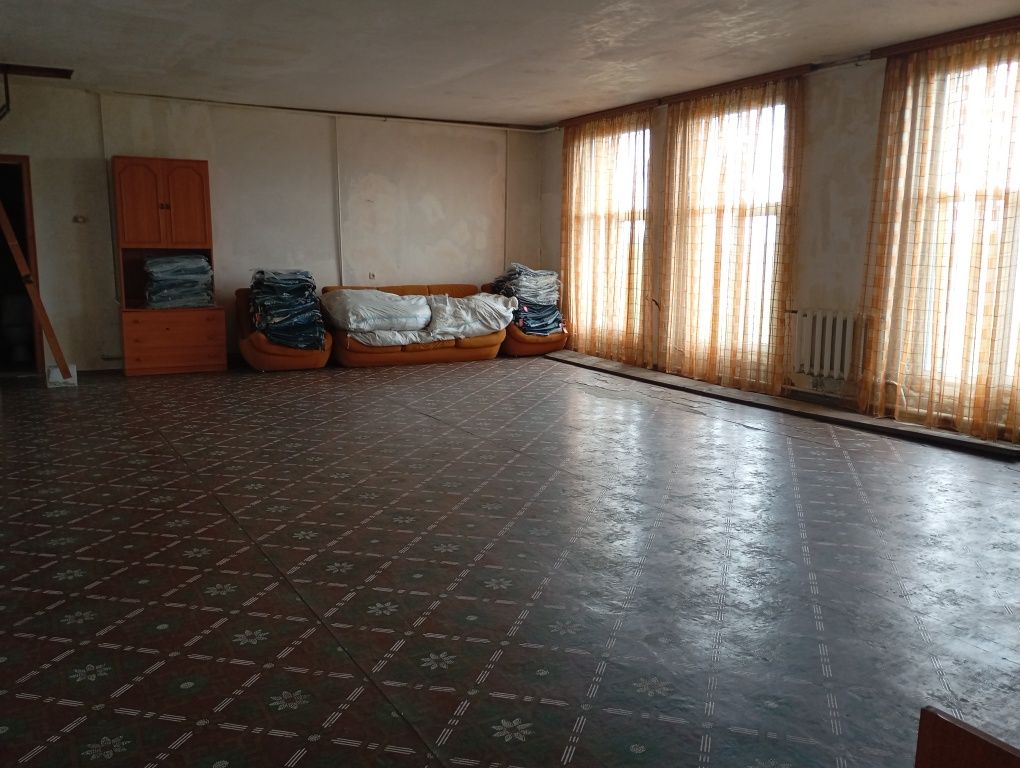 Продам в с. Усатово 2 эт.дом 75 т.у.е