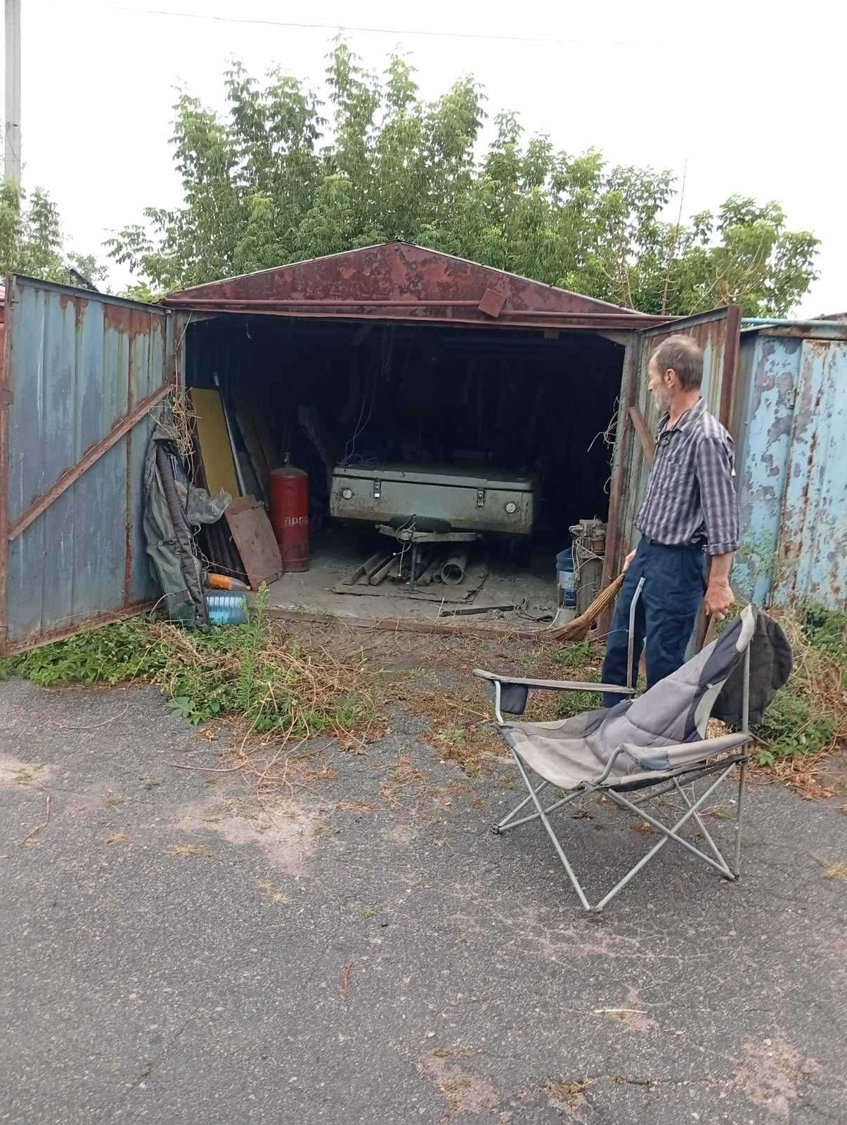 Продам прицеп "СКИФ-2" с гаражем на РТС  р-н ХТЗ.