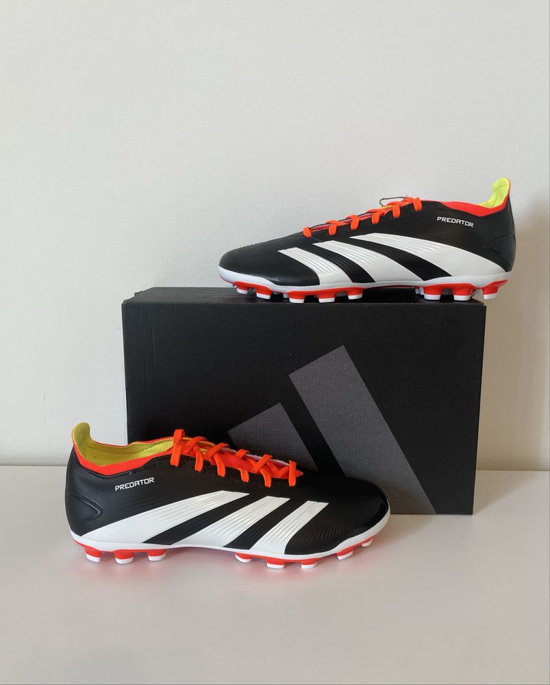 Sprzedam nowe korki adidasa r. 40 2/3 oryginalne z metkami