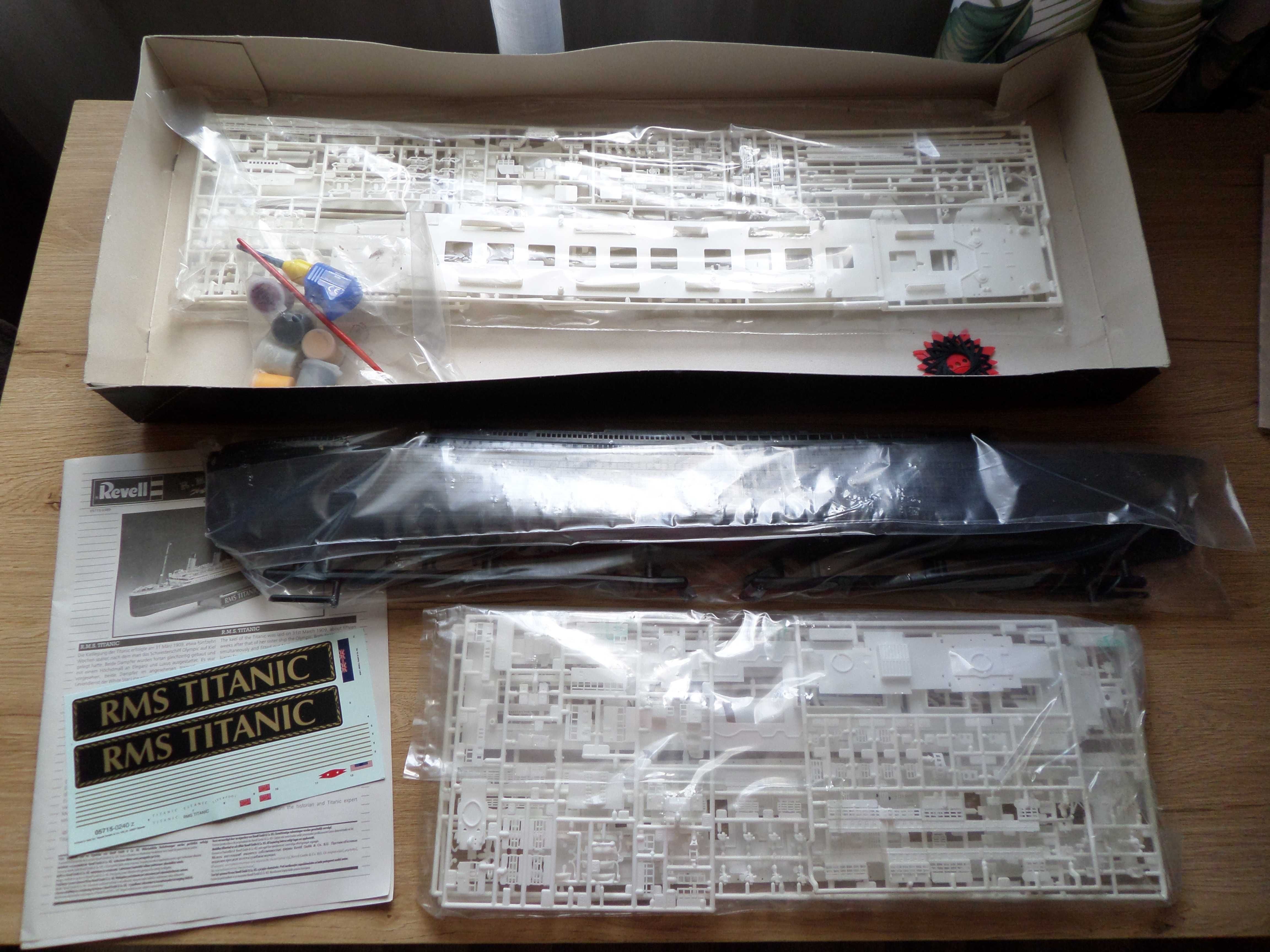 Model R.M.S Titanic w skali 1:400 - DUŻY !