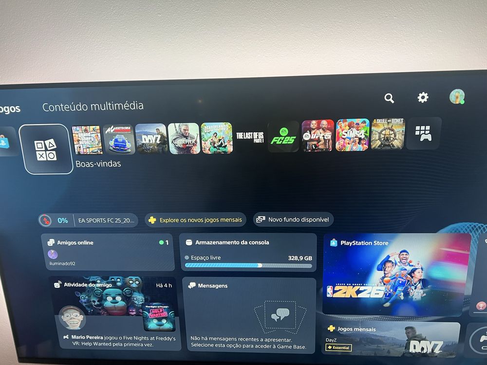 Vendo ps5 comprada á cerca de 1 mes e meio com dois comandos