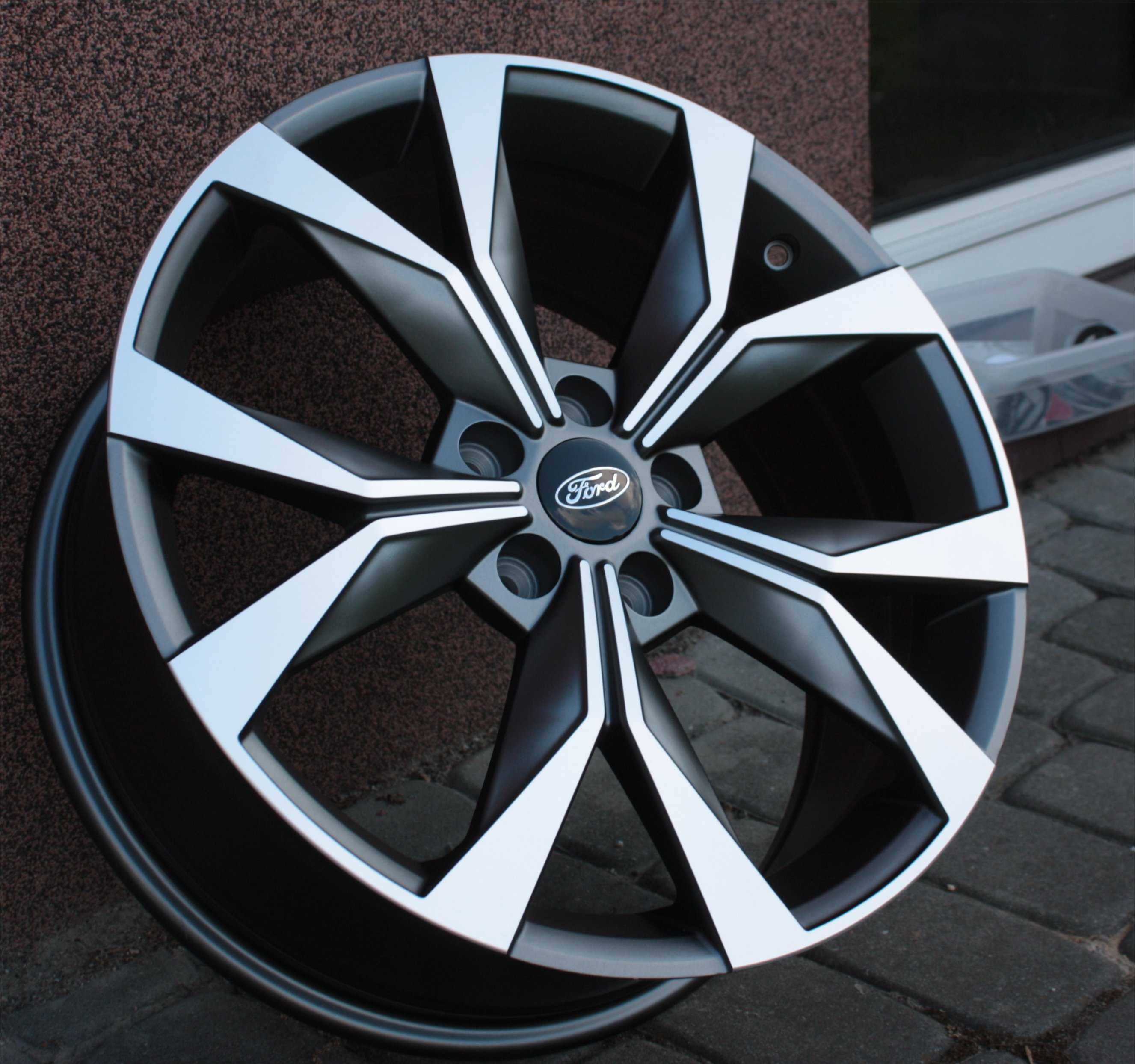 Alufelgi nowe felgi 18 5x108 Ford Kuga Volvo XC60 Mondeo focus S-max
