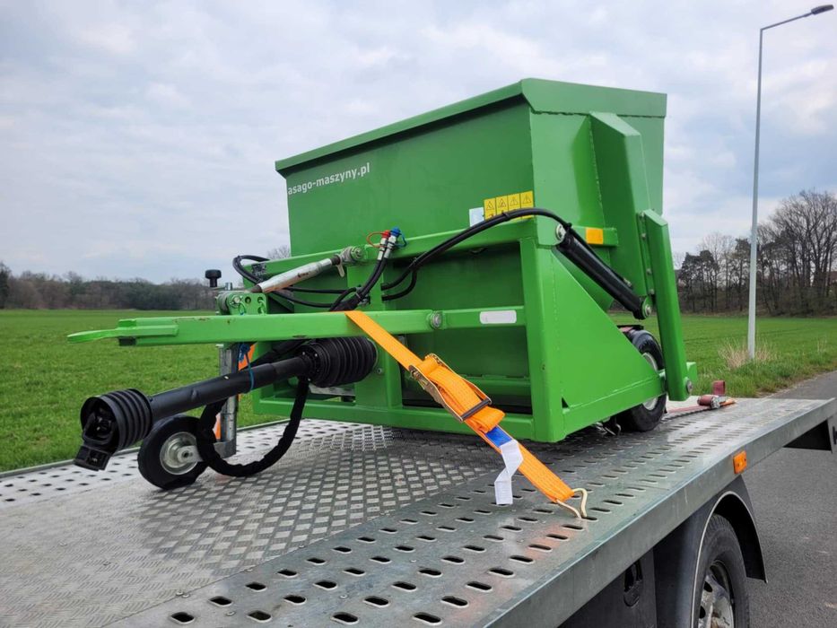 PIASKARKA Wiedenmann samozaładowcza Samasz Toro posypywarka John Deere