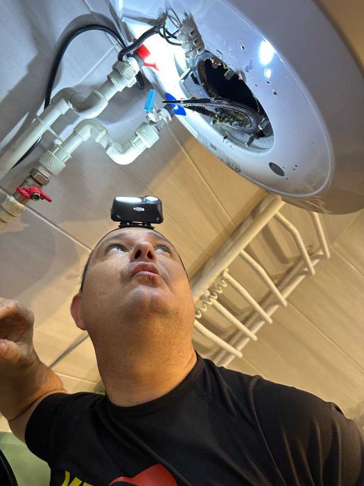 установить карниз,Монтаж демонтаж  карнизов .
 повесить картину, полку