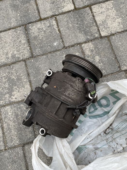 Sprężarka klimatyzacji passat b5 FL TDI