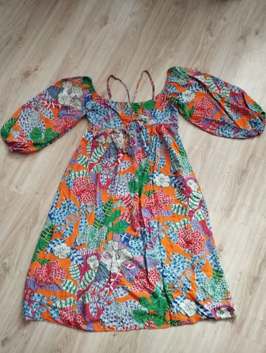 Oryginalna letnia sukienka