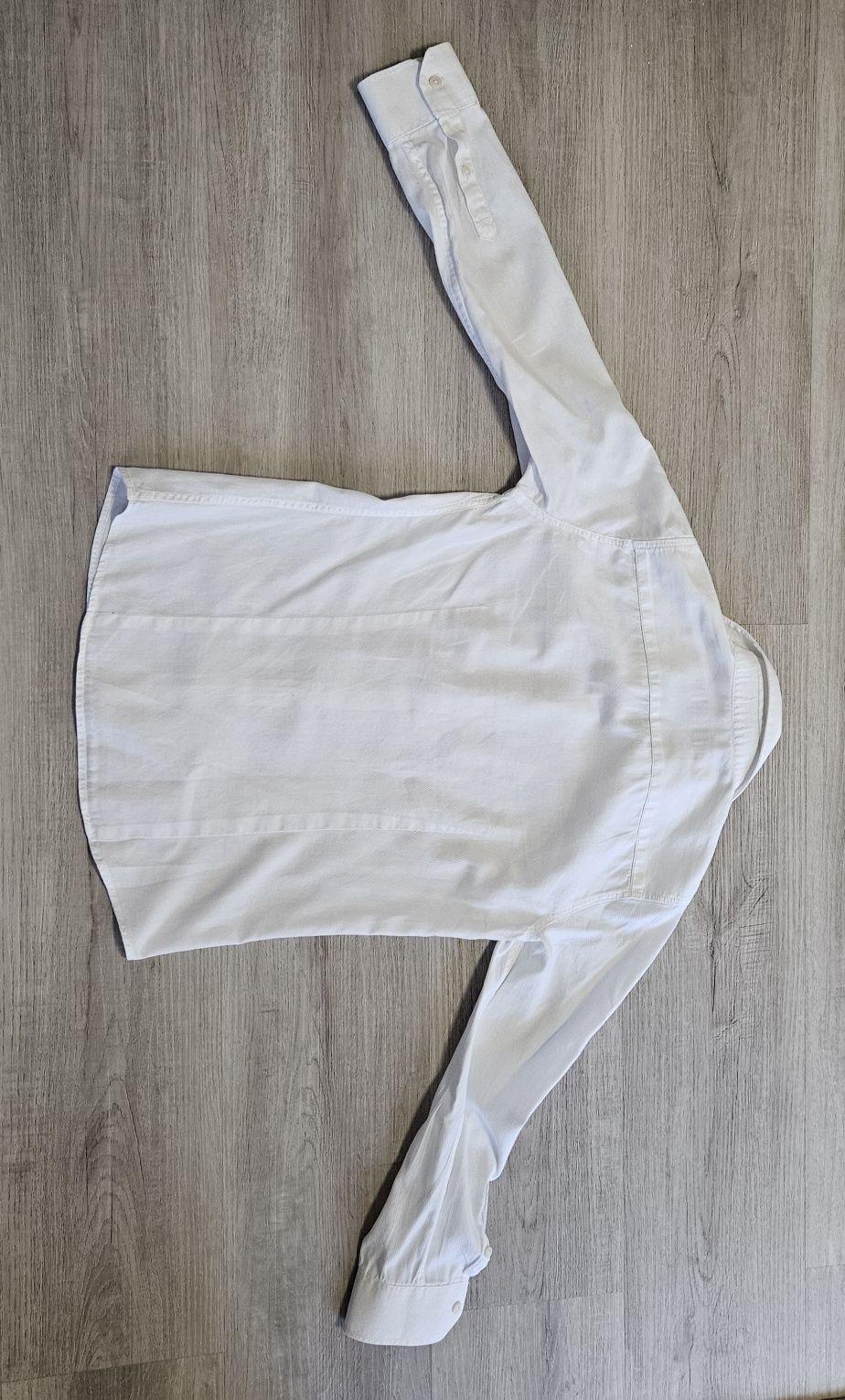 Białą koszula Zara w rozmiarze 140