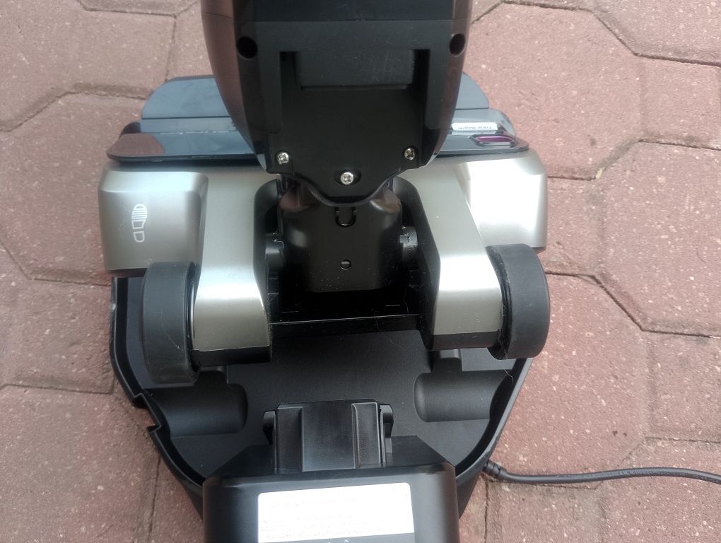 Eureka RapidWash NEW630 Odkurzacz na mokro/sucho