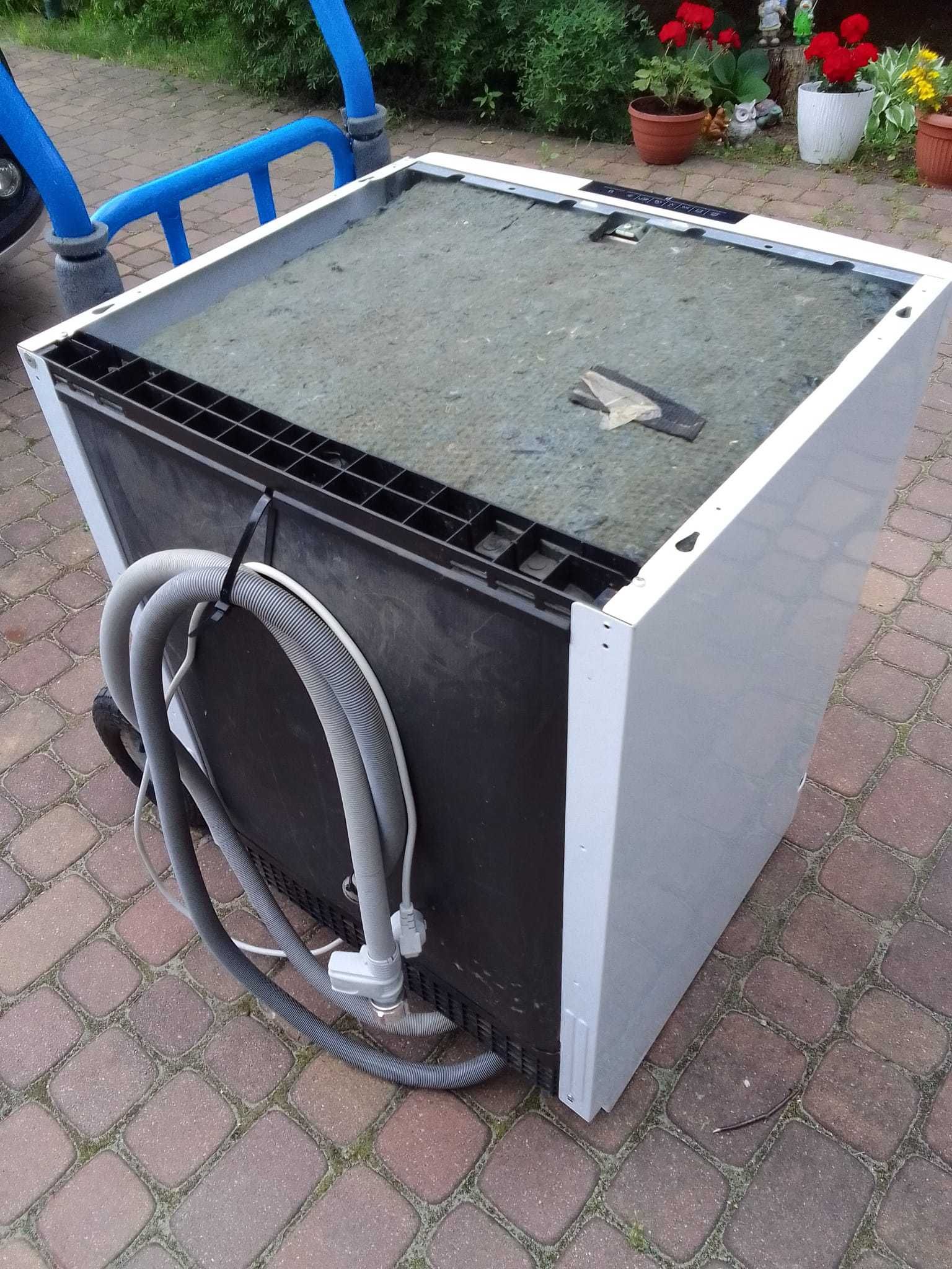 Zmywarka wolnostojąca Czysta i zadbana 100% Sprawna 60cm WAWA