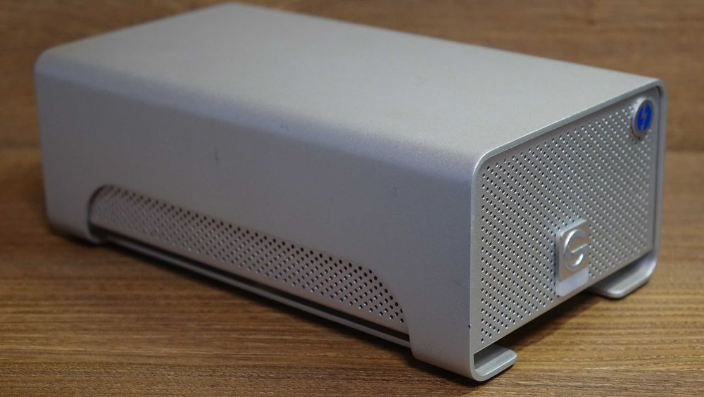 Внешний диск 8TB G-Technology G-Raid THUNDERBOLT Пробег 171 час 21Пуск