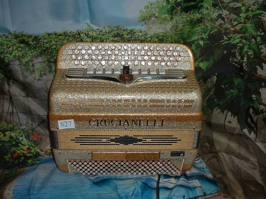 Avenda Acordeao G , N. 817