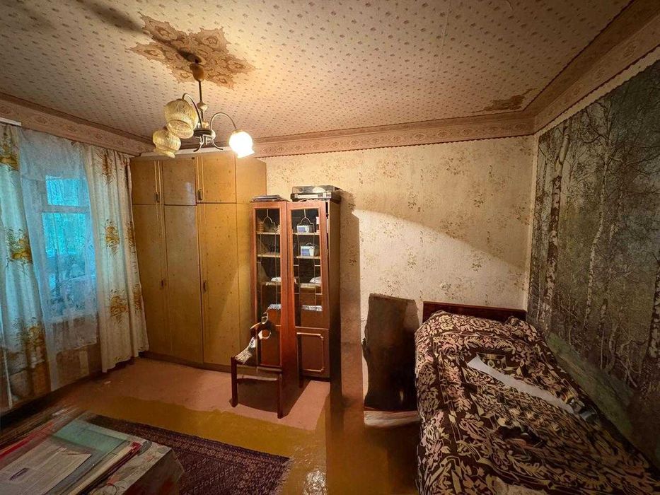 Продається 3-кімнатна квартира з автономним опаленням у селищі Нове!