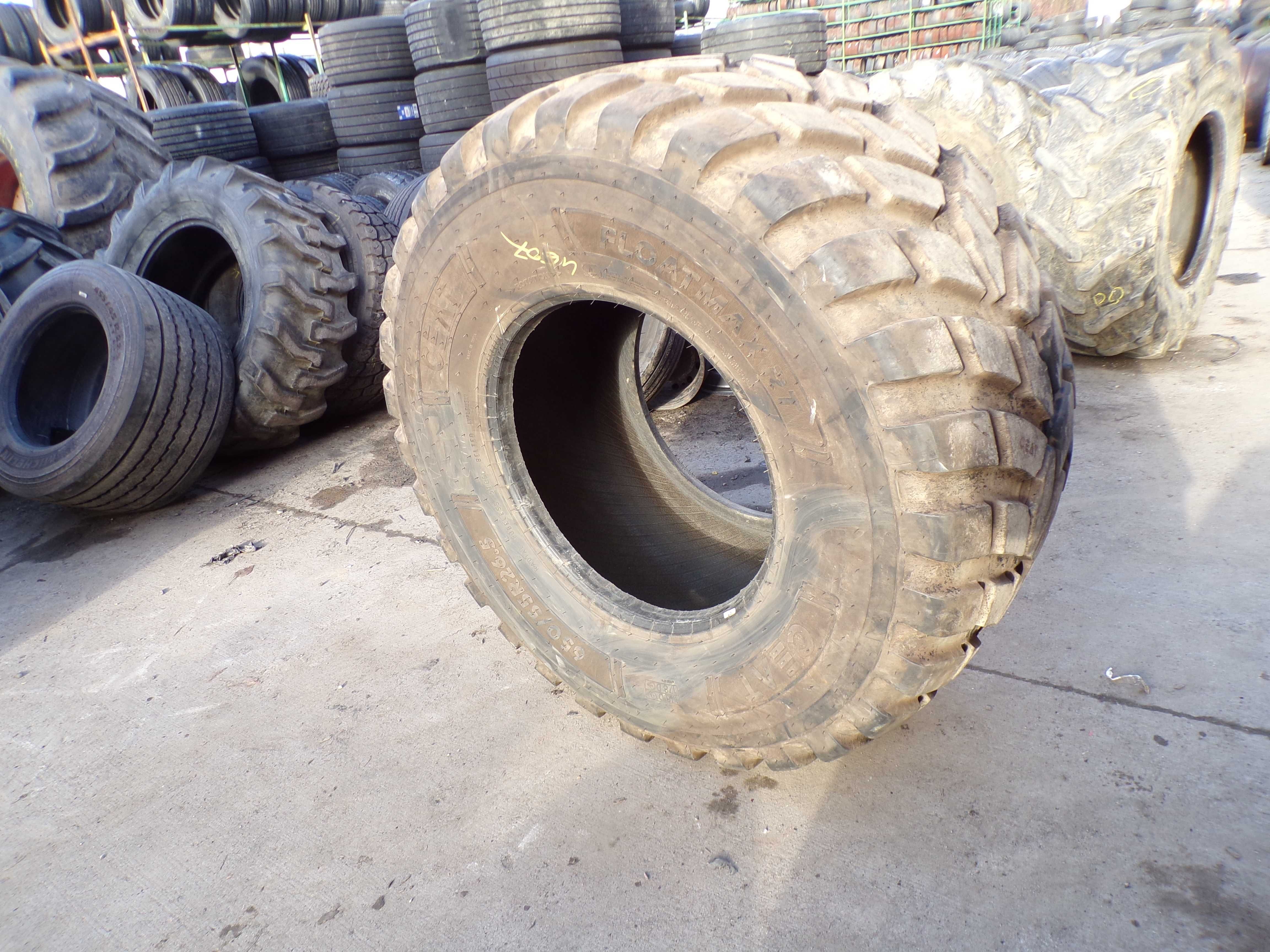 Opona 650/55R26.5 CEAT FLOATMAX RT (2650 netto)