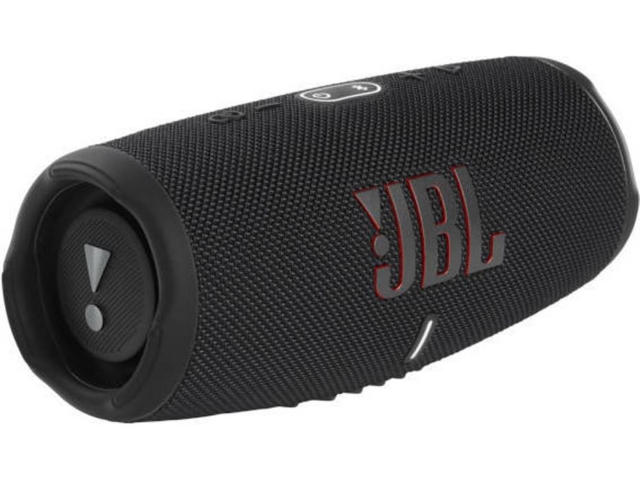 JBL Charge 5 com a caixa