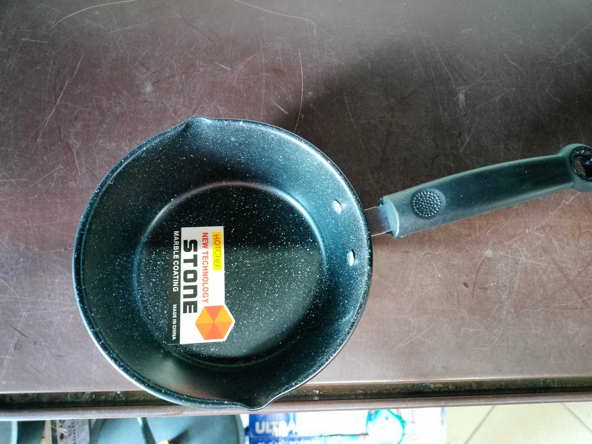 RONDELEK rondel aluminiowy z powłoką teflonową z dziubkiem