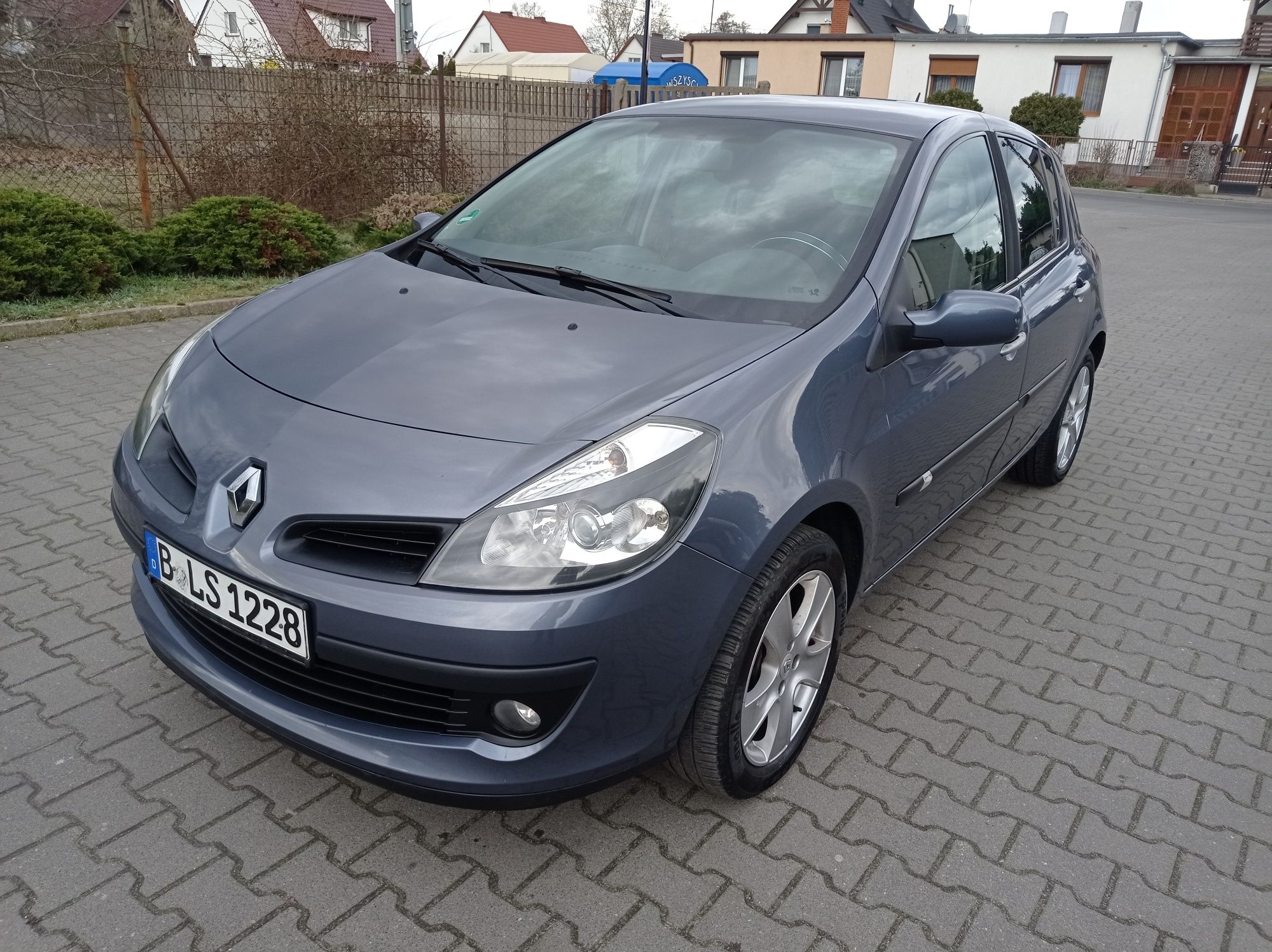 Renault Clio 1.2_Z Niemiec_5 drzwi_Bezwypadkowa_Serwisowana_