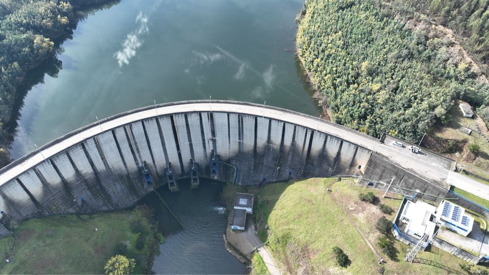 Serviço de Fotografia aérea com recurso a drone