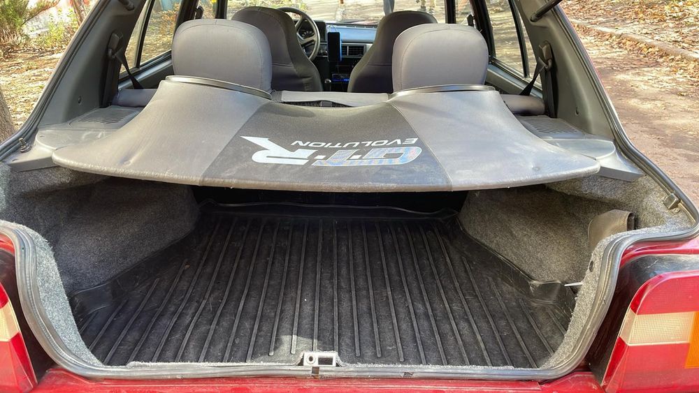 Продам Славуту Люкс