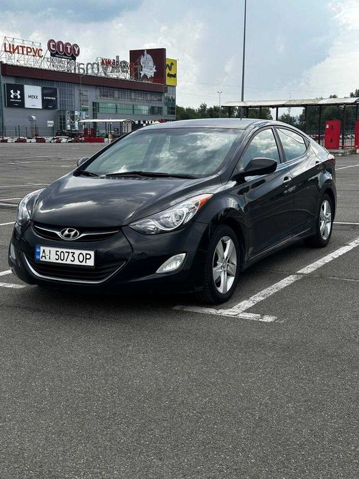 Hyundai Elantra 2011
