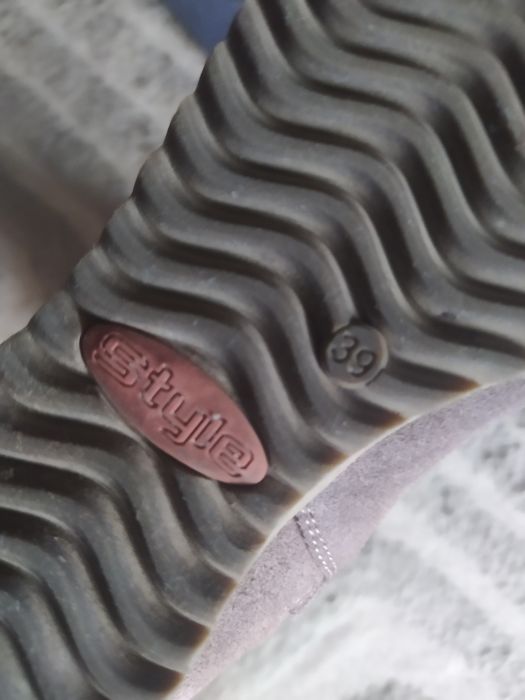 Жіночі чоботи, натуральна замша, 39 р.