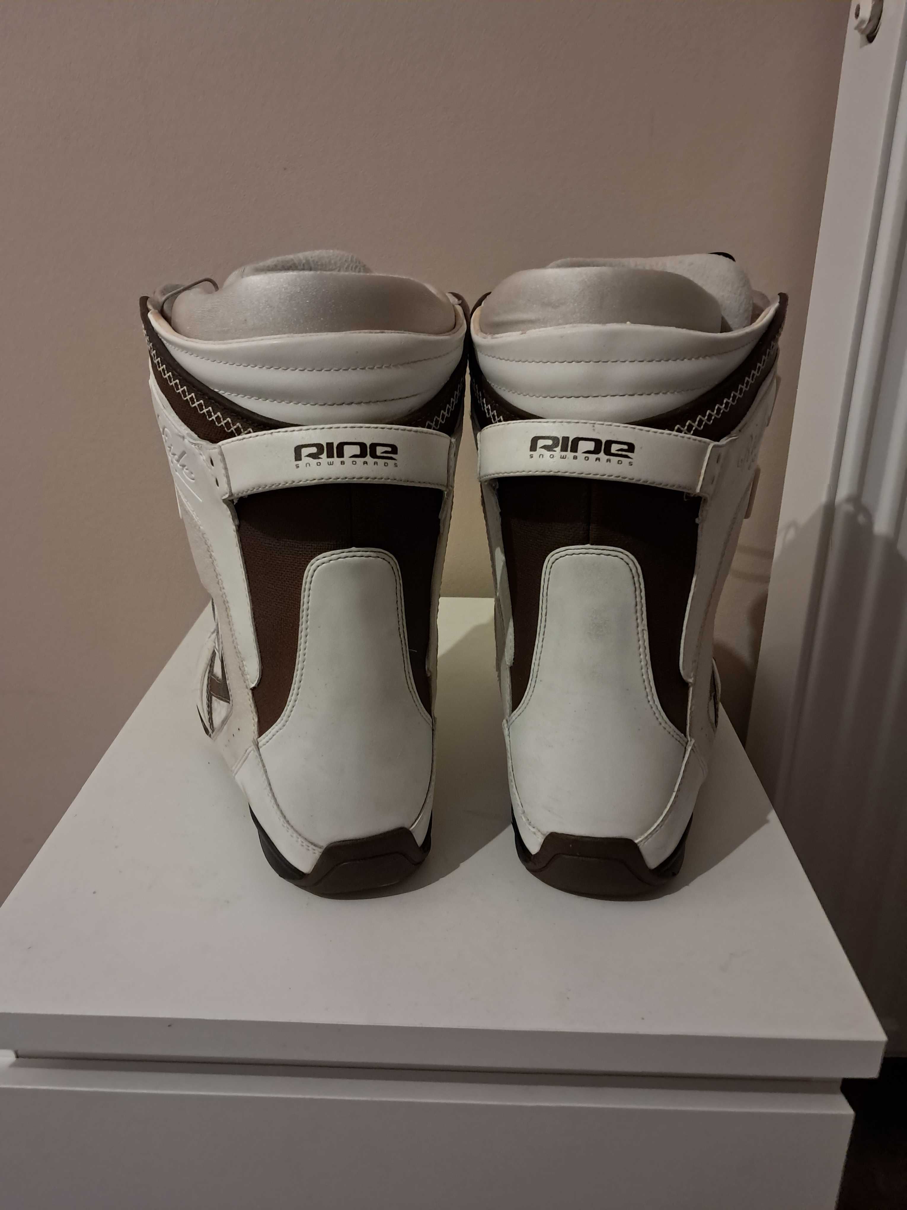 Deska snowboard  51 50 buty Ride