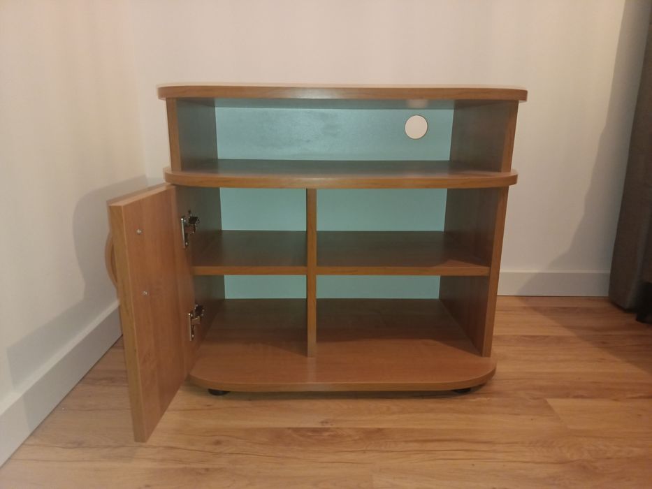 Oddam za darmo stolik RTV