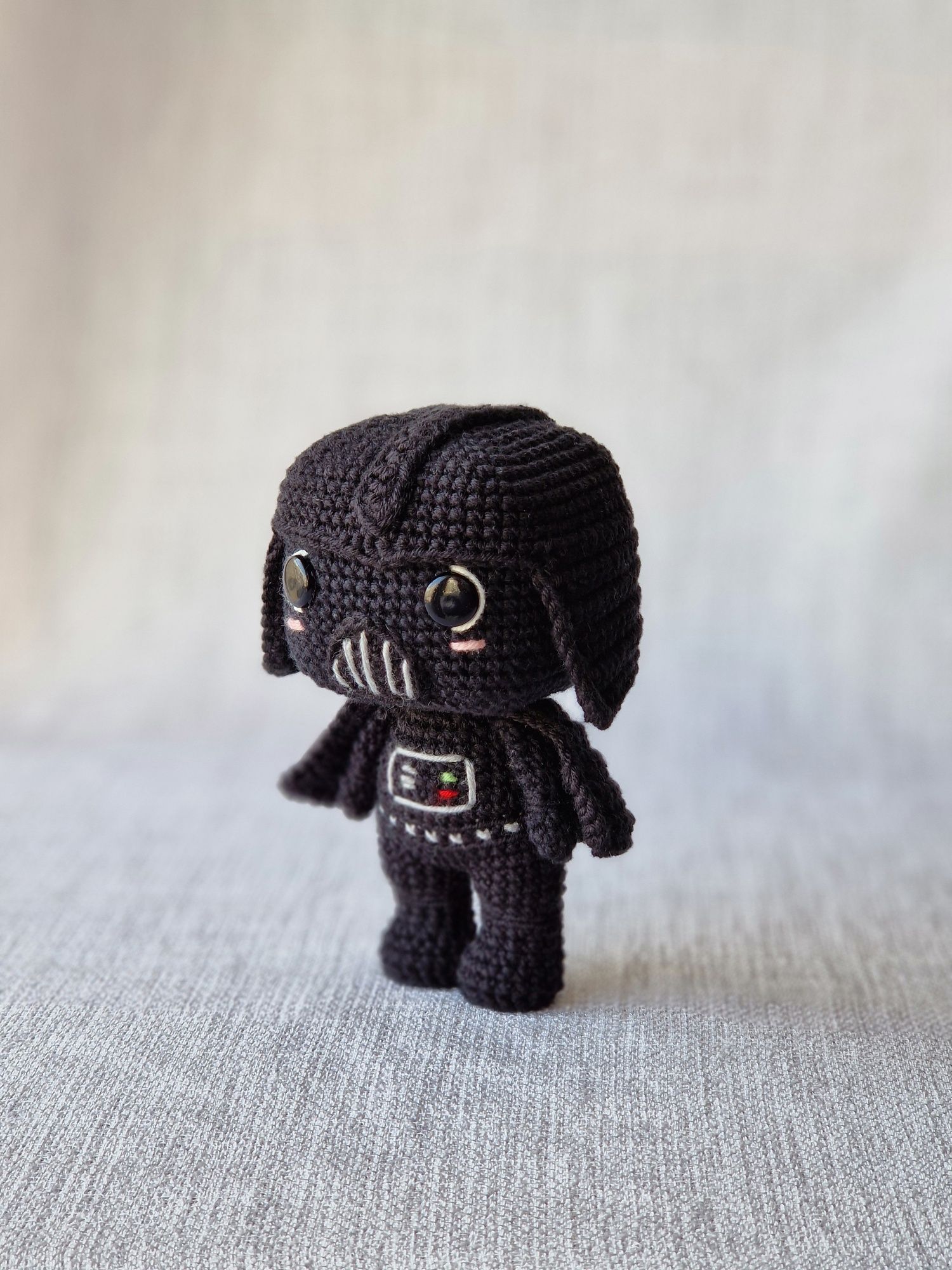 Darth Vader figurka szydełkowa w stylu Funko pop