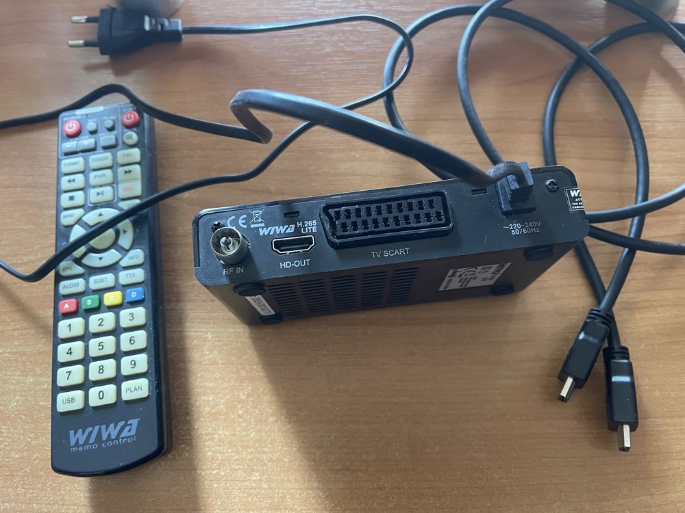 Tuner DVB-T2 WIWA H.265 LITE