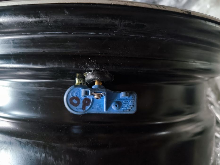 Felgi strukturalne opel 16 5x115 Astra czujniki