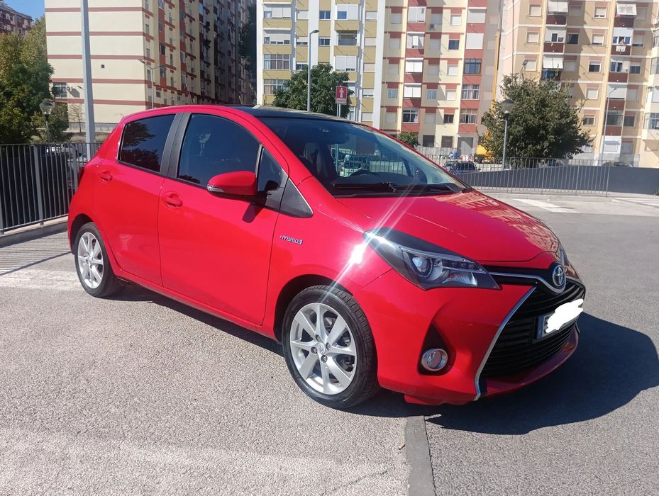 Toyota Yaris 1.5 HSD Comfort +P.Style+P.Techno