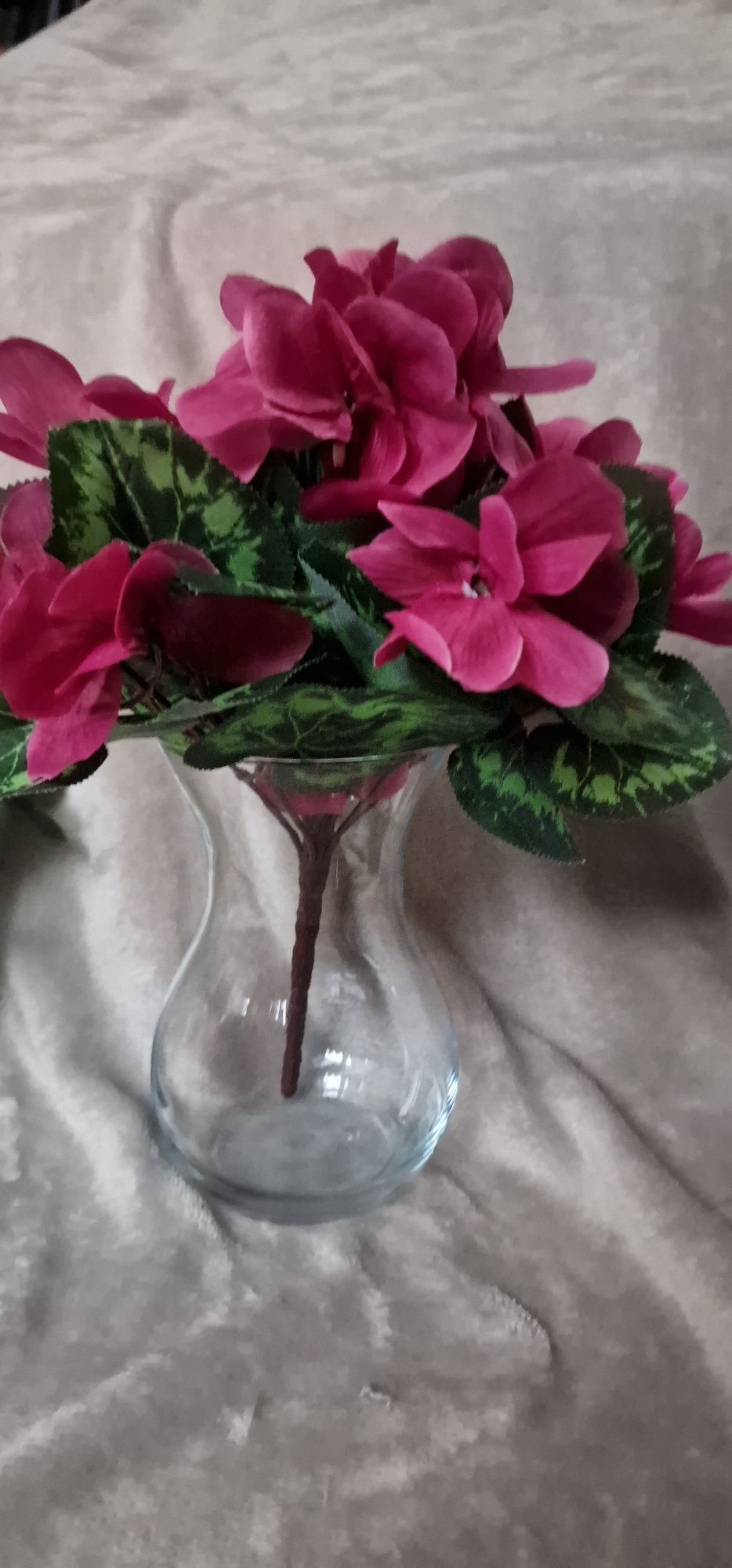 Fiołki różowe, Dwa Bukiety sztuczne różowe cyklameny