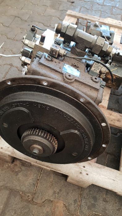 walec amman AV95 pompa jazdy hydromatik A4VG90EP1D1/32R - NZF02F041SH