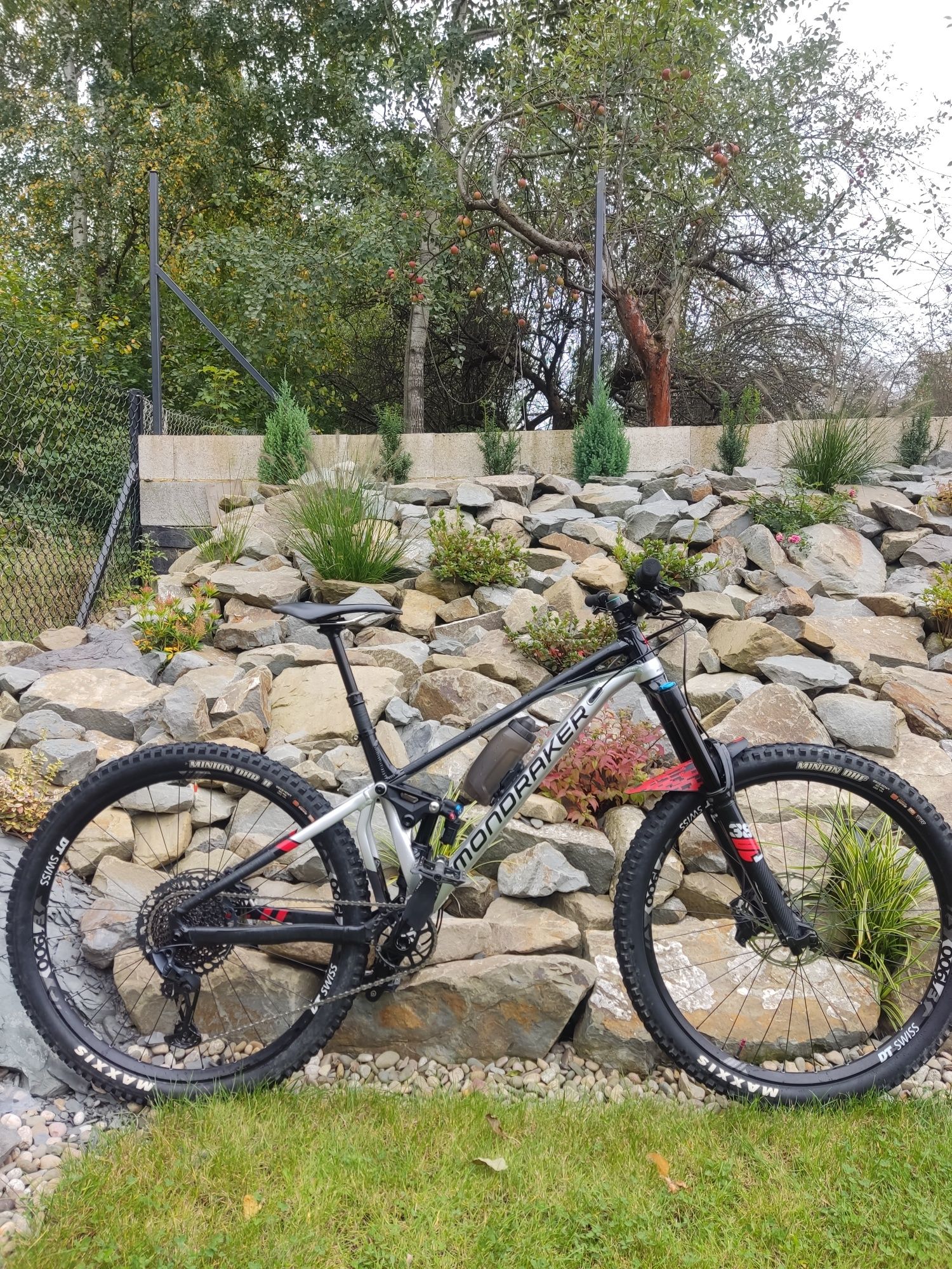 Mondraker SuperFoxy R M