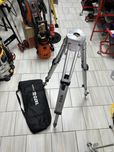 Проф качество Штатив для нивелира YATO 1.5 м Верхний зажим + сумка