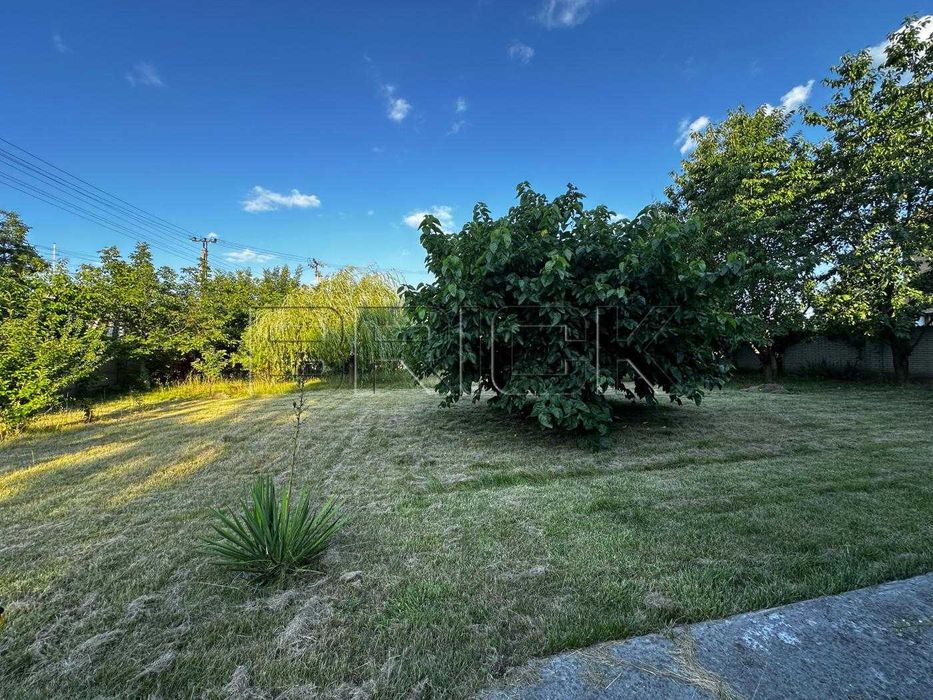 Продаж БудинокКиєво-Святошинський район,Віта-поштова,Вишнева,3 теремки