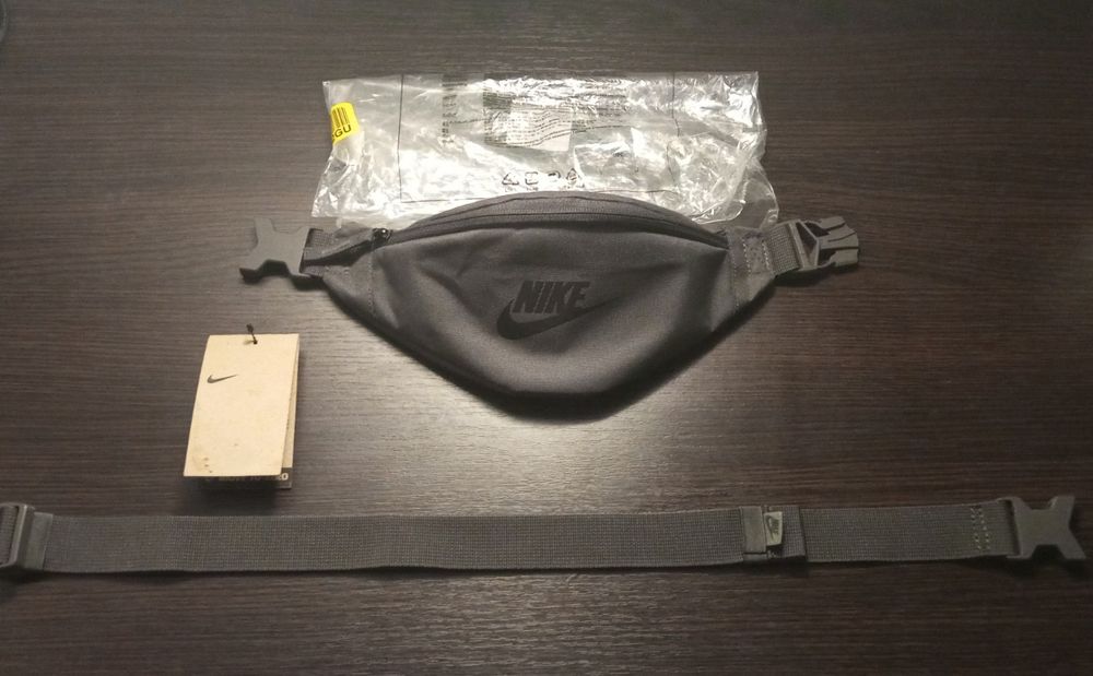 Сумка бананка Nike