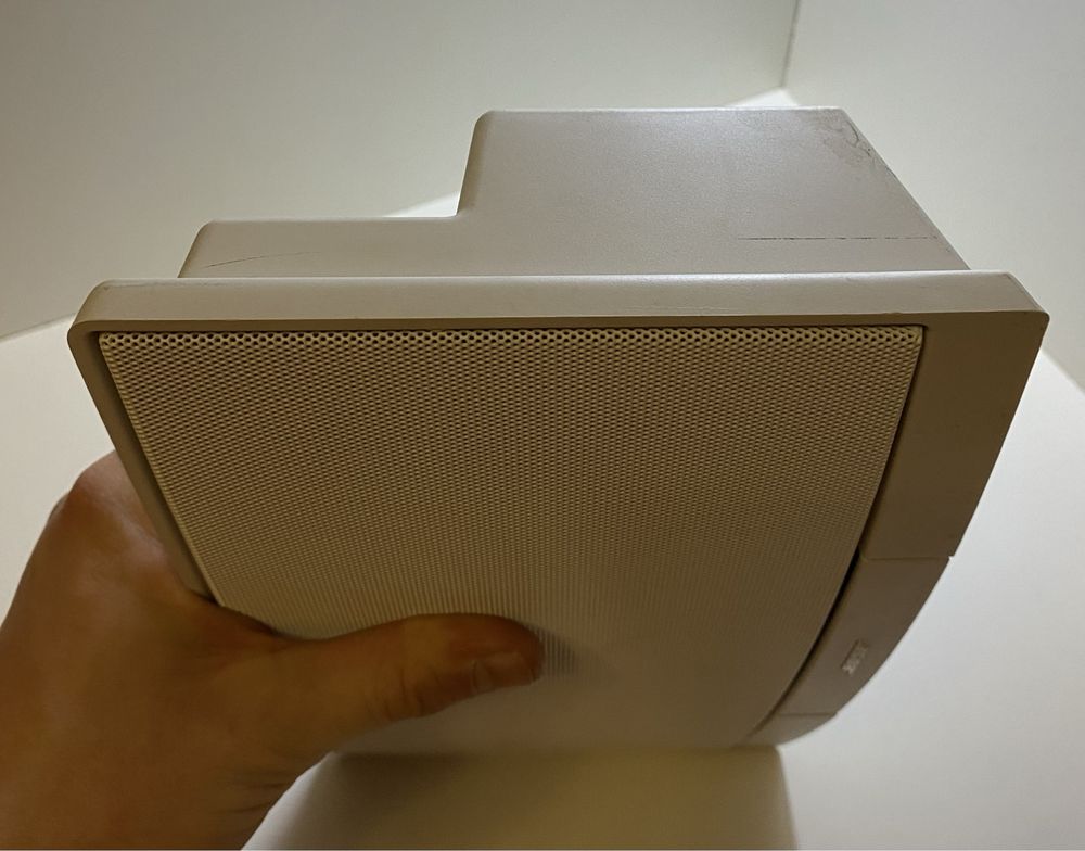 Bose Lifestyle RoomMate Powered Speaker! D433