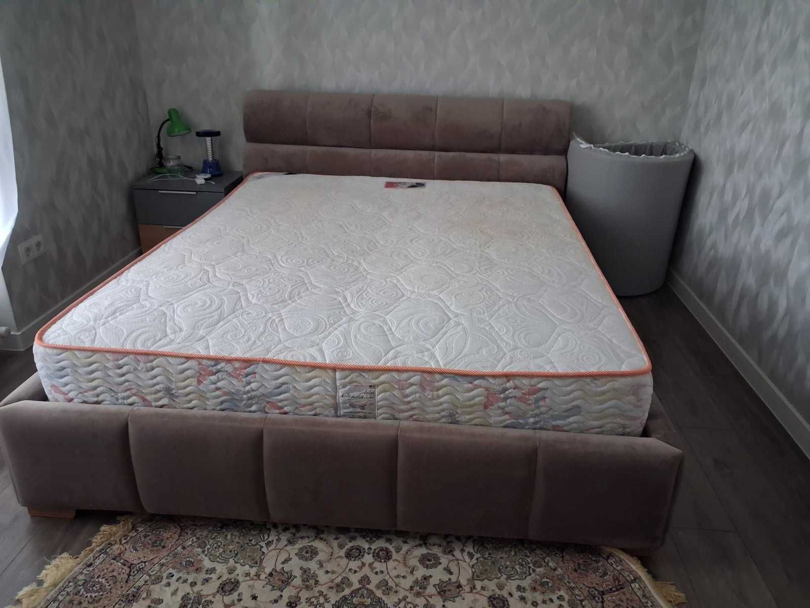 Продам Матрас Камелія + кокос 160х200