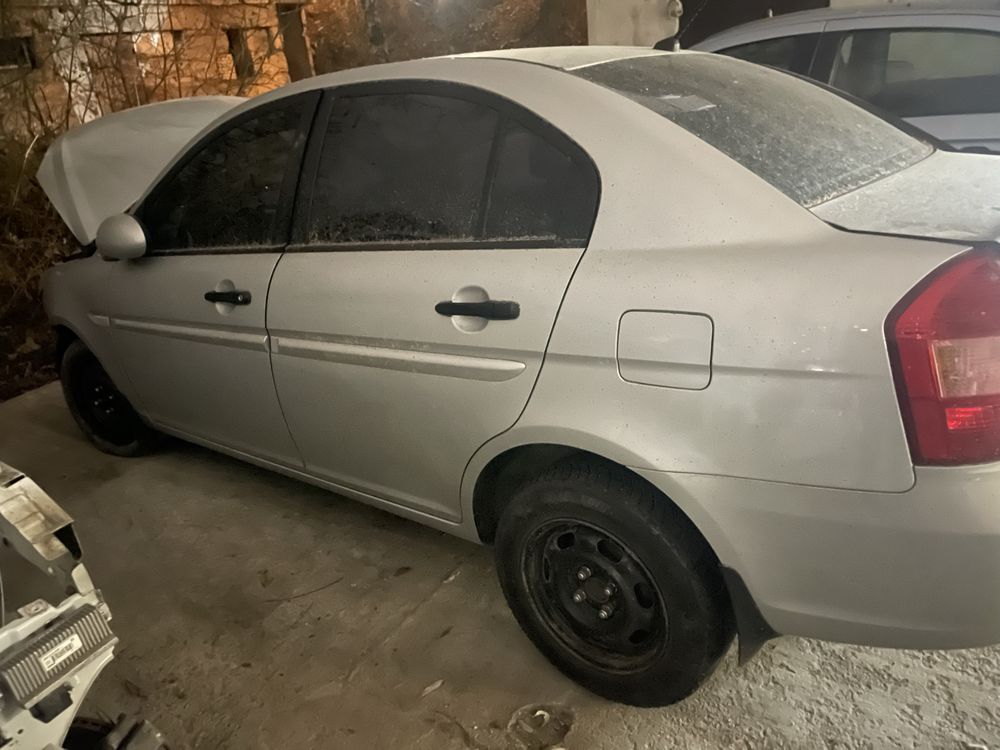 Розборка шрот запчастини запчасти хюндай акцент Hyundai Accent 05-11 р