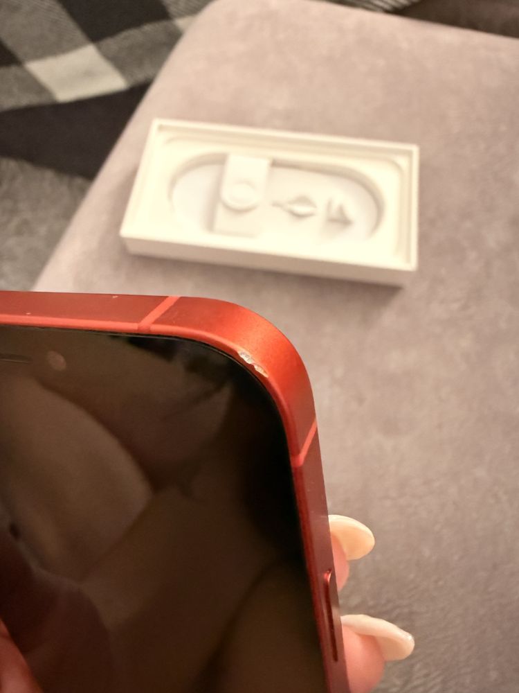 Iphone 12 red neverlock