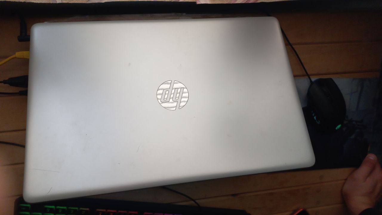 Ноутбук HP Laptop 15-db0372ur(5GS26EA)