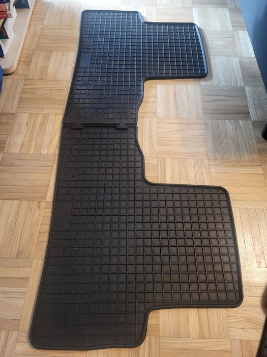 dywaniki honda crv 3 2.0 ivtec