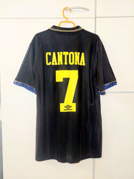 Camisola Cantona kung fu kick