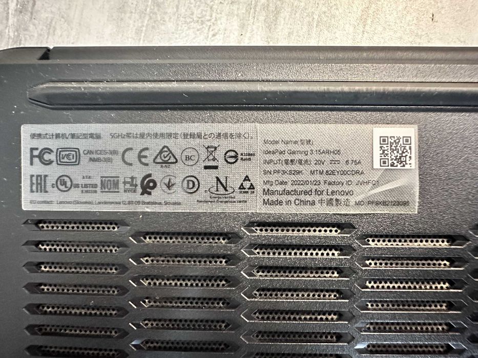 Продам ігровой ноутбук Lenovo IdeaPad Gaming 3